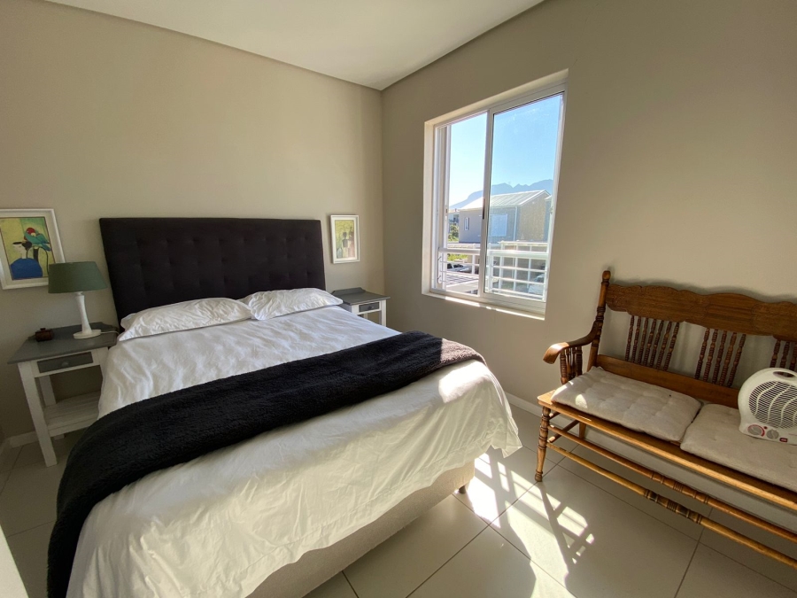 To Let 3 Bedroom Property for Rent in Somerset Lakes Western Cape
